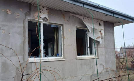 Армія рф на Херсонщині атакувала соціальну інфраструктуру та житлові будинки