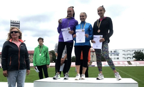 Срібний та два бронзові стрибки молодих червоноградок на Чемпіонаті України з легкої атлетики