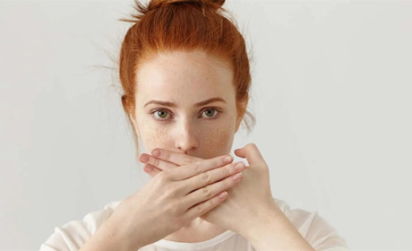 "Застуда" на губах і нижче пояса: все що треба знати про герпес