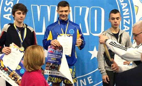 Чемпионат Украины и новые победы: наши кикбоксеры возвращаются с медалями