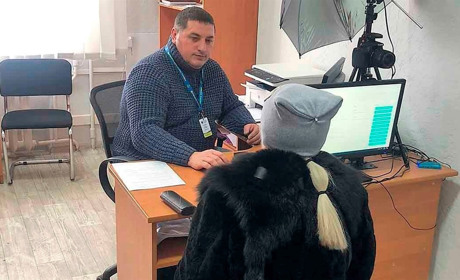 Громадянку рф, яка нелегально проживала на Уманщині, примусово повертають до країни походження