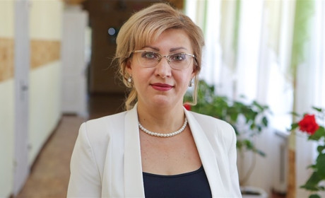 За інтерв'ю російською начальниця Херсонської МВА отримала попередження від мовного омбудсмена