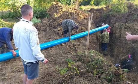 Пошкоджену трубу замінили під ранок. О 8:00 почали відновлювати водопостачання