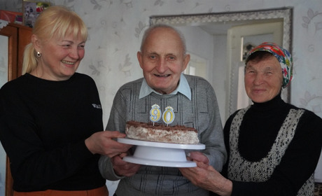 90 років у любові: як у Великій Леваді «дядя Боря» відсвяткував ювілей