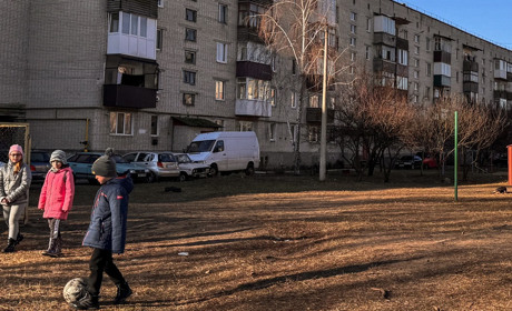 «Китайська стіна» в Сарнах. «Я живу в будинку 1988 року»