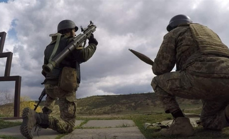 Воєнний стан в Україні продовжили до 25 травня
