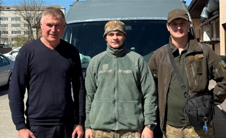 Ще один автомобіль для ЗСУ: Віктор Шеремета з Переяславщини продовжує допомагати військовим
