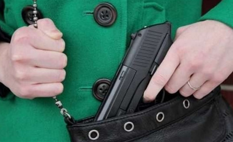 Що зі зброєю у Фастові: кому видавали, де зберігають, чи фіксували незаконне використання