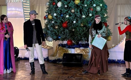 В Южному відбулися новорічні ранки для наймолодших мешканців (ФОТО)