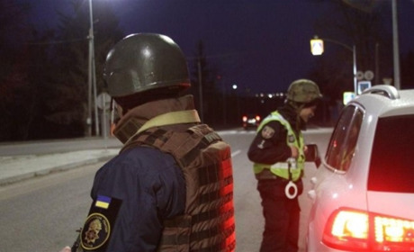 В яких випадках можна пересуватися містом під час дії комендантської години?