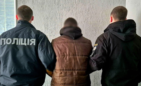 Побив та заштовхав у багажник: чоловік викрав підлітка, бо хотів провчити хлопця через давні образи