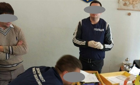 Вісім років в'язниці за хабар отримав екс-голова Кілійської РДА: його взяли під варту в залі суду