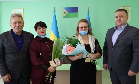 Двом жителькам Улашанівської громади вручено посвідчення «Мати-героїня»