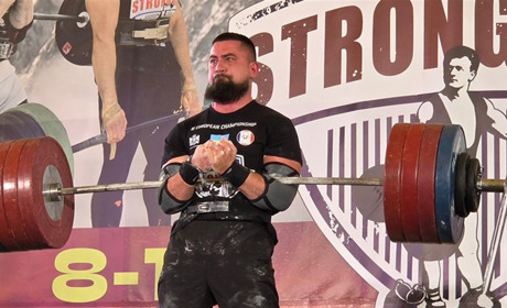 43 медалі: ветерани й ветеранки успішно виступили на Чемпіонаті Європи з богатирського багатоборства