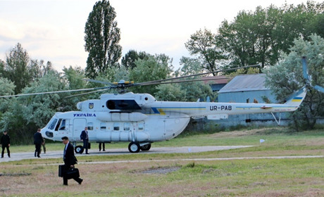 Міністри відвідають Херсонщину на вертольоті