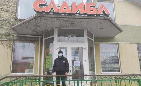 У Фастові поліція перевіряла, чи виконують заклади торгівлі й харчування карантинні вимоги