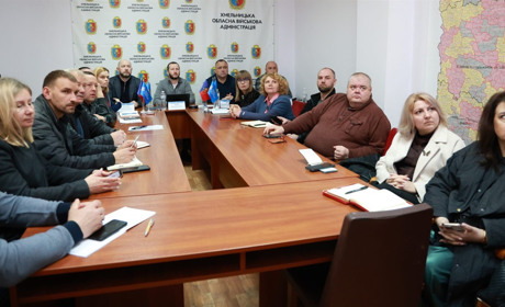 Громади Хмельниччини адаптуються до нових викликів у соціальній сфері