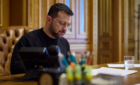 Зеленський підписав закон про демобілізацію: йдеться про звільнення зі служби строковиків