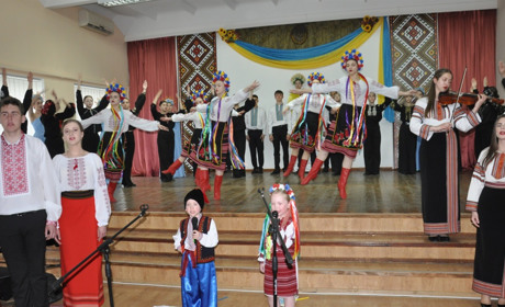 Талановиті серця Чортківського педагогічного – «тим, хто дарує світанки»