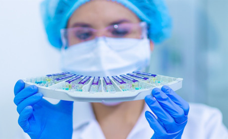 Сімейні лікарі зі Сватового прийматимуть пацієнтів у селах району у березні 2020: коли і у яких