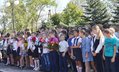 Визволителям Донбасу присвятили урочистості у районі