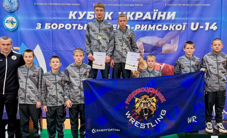 Тріумф у Ужгороді: команда борців Південноукраїнська – серед призерів Кубка України