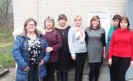 Узнайте, что желают своим сменщикам мелитопольские метеорологи и кто ломает их оборудование