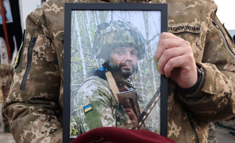 Втрата громади: за день у Вараші двоє похорон земляків-героїв