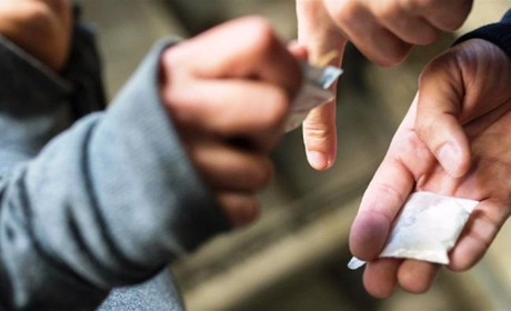 Новоград-волинцю за торгівлю наркотиками "світить" до 12 років позбавлення волі