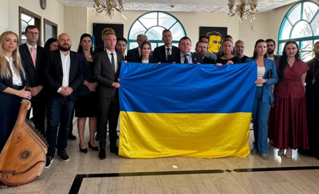 Чотири роки боротьби: у Консульстві України в Дубаї відбувся пам’ятний захід