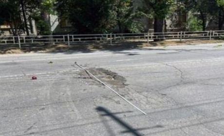 Рашисти скинули три авіабомби на передмістя Херсона