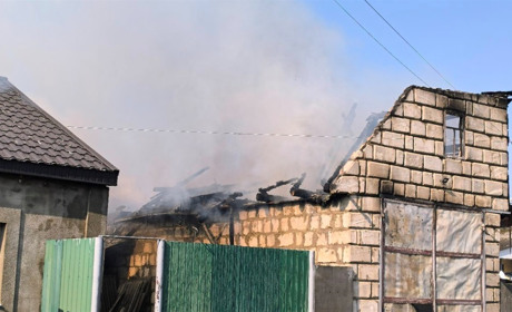 У Глухові вранці сталася пожежа в приватному секторі (ФОТО)