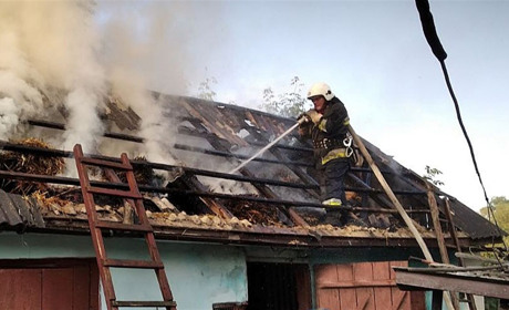 На Хмельниччині під час гасіння пожежі виявили тіло чоловіка