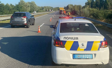 На об'їзній міста Звягель трапилася ДТП з потерпілими: рух транспорту ускладнений