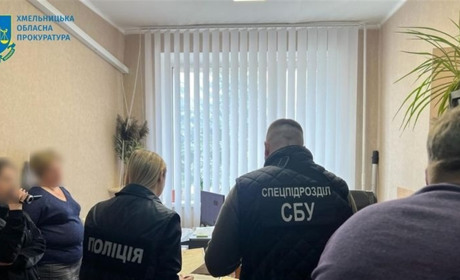 На Хмельниччині викрито схему підробки фітосанітарних сертифікатів для експорту зерна