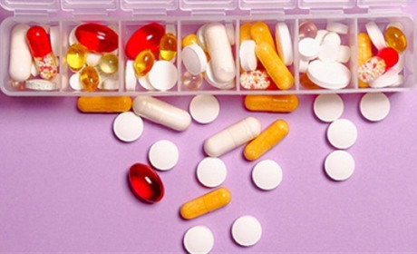 З серпня аптеки продаватимуть антибіотики тільки за рецептом. Відповіді на найпоширеніші питання