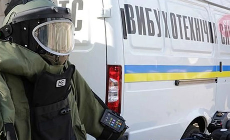 У Глухові перевіряють школи через повідомлення про замінування
