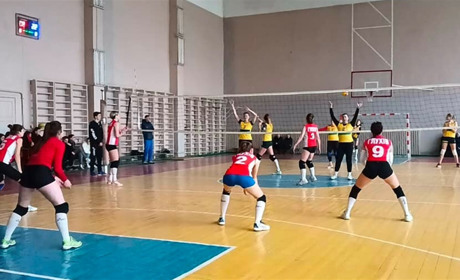 Волейбольний кубок у Глухові: яке місце виборола наша команда
