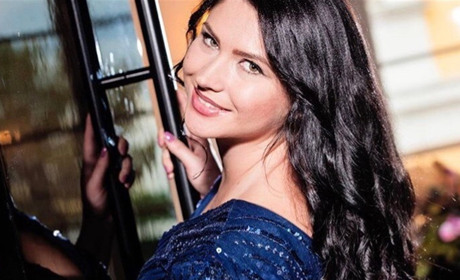 Біляївчанка Наталія Родідял бере участь в конкурсі краси "Місіс Всесвітня 2020": підтримайте її 