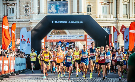 Дистанція 21 кілометр: біляївські хлопці та дівчата взяли участь в одеському півмарафоні