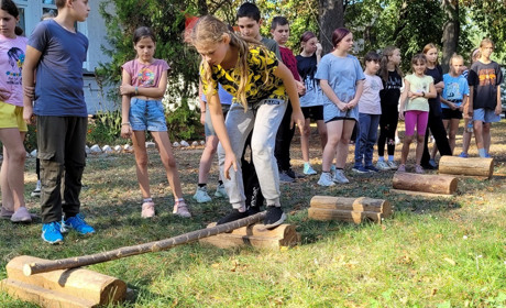 Юні сміляни взяли участь у змаганнях "Смуга туристських перешкод"
