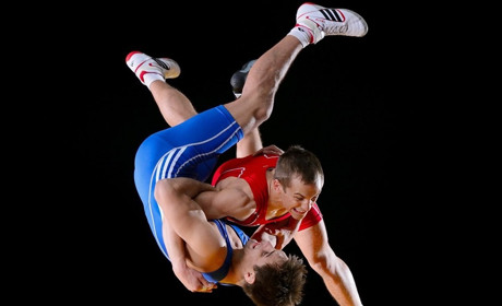 Южноукраїнці взяли участь у чемпіонаті з греко-римської боротьби, що проходив у Кривому Розі