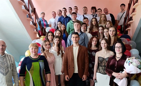 95 випускників Шосткинського коледжу отримали дипломи