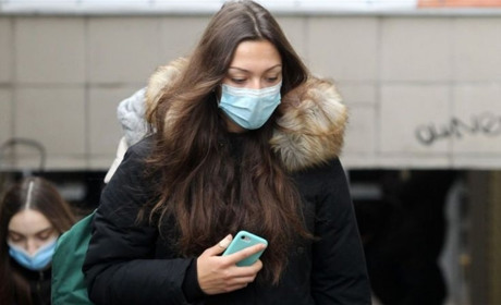 За 1 квітня 221 хворих, 49 одужали