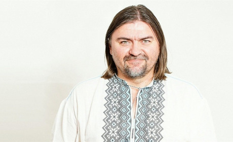 Режисер Олесь Санін: «Зараз або в армії, або для армії, але треба робити все для перемоги»