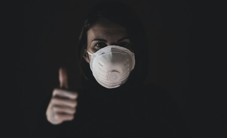 Що насправді означає “одужав від коронавірусу”. Пояснюємо у чотирьох пунктах