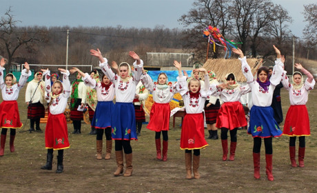 Як Миколаївська громада весну зустрічала
