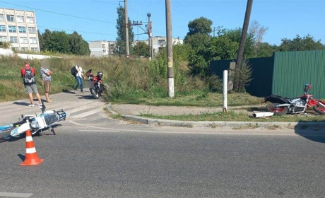 Аварія по вул. Воронізькій, керманич двоколісного потрапив у лікарню