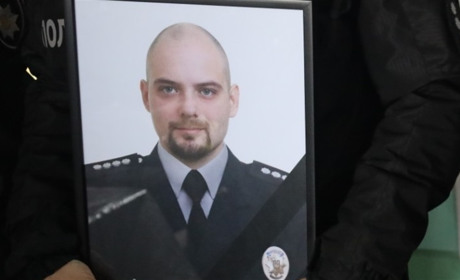 У Смілі поховали поліцейського, який загинув на Херсонщині