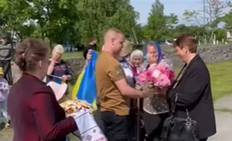 22 місяців у російському полоні: Брониківська громада зустріла Героя Віталія Лавриновича